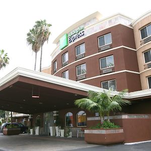 Holiday Inn Express San Diego South - Chula Vista, An Ihg Hotel